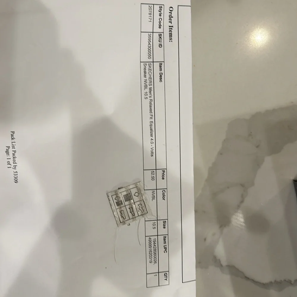 Men’s 10.5 Sketchers Athletic Slip On Sneaker. Worn just a few times - Picture 6 of 6